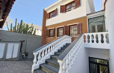 Sobrado para venda em água fria com 4 quartos, sendo 2 suítes, 210m²