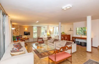 Casa tipo para venda em alto de pinheiros com 4 quartos, sendo 2 suítes, 541m²