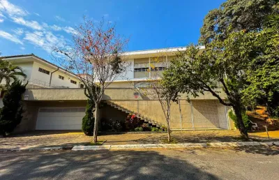 Casa tipo para venda em pacaembu com 3 quartos, sendo 1 suíte, 384m²