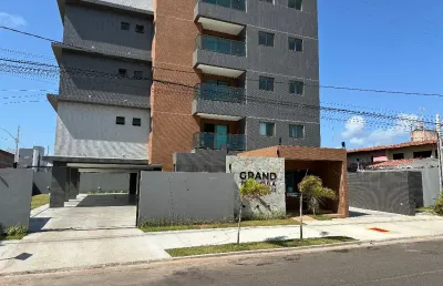 Excelente empreendimento com 02 quartos à venda perto do mar.