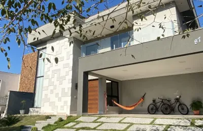 Casa com 4 quartos à venda na Rua Virgínia Rivoli Gomes, Urbanova V, São José dos Campos