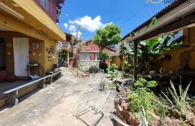 Casa com 3 quartos e barracão em santa tereza com habite-se