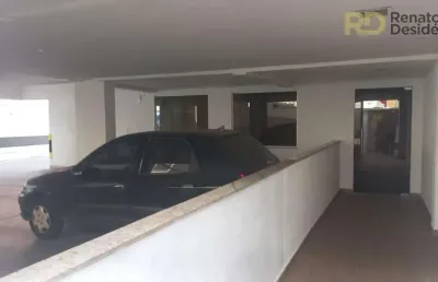 Apto 3 qts com suíte, elevador e 2 vagas, bairro fernão dias