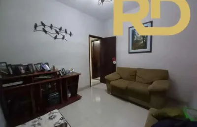 Casa de 3 quartos com 3 barracões à venda no esplanada
