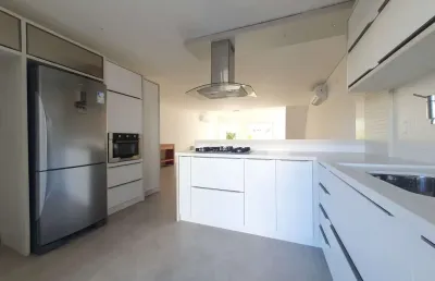 Casa com 3 suítes, lagoa da conceição - florianópolis/sc