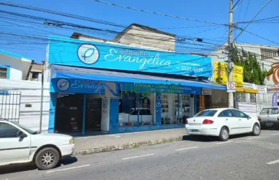 Área comercial com loja, restaurante e casa no centro de betim.