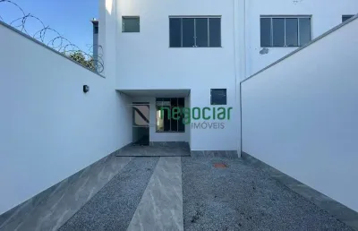 Casa com 3 quartos para alugar na Rua Vitória Régia, Monte Verde, Betim