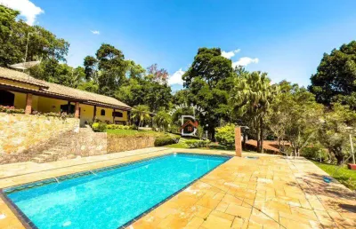 Chácara com 4 dormitórios à venda, 9000 m² por r$ 1.499.000,00 - condominio fechado clube da montanha - atibaia/sp