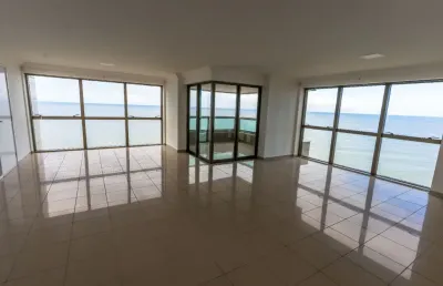 Lindo apartamento na av. boa viagem com vista incrível para o mar