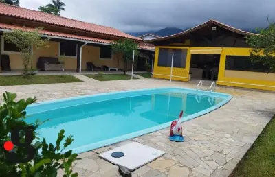 Casa de praia à venda na praia da cocanha – massaguaçu, caraguatatuba