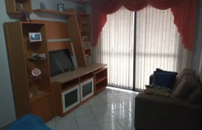 2 dormitórios - sacada com vista livre frente pra rua - 200m da praia