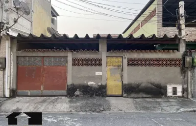 Casa de 2 quartos em terreno amplo à venda em cosmorama, mesquita/rj