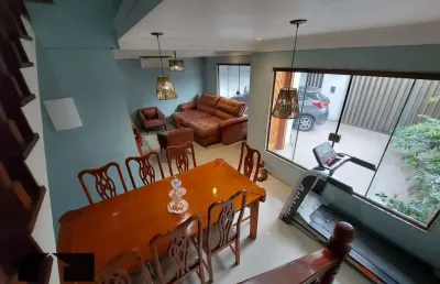 Ampla casa de 3 pavimentos – em cosmorama, mesquita
