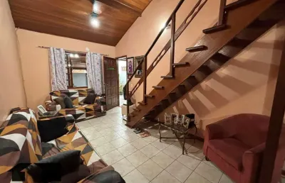 Casa no condomínio beija-flor v - 2 quartos com suíte