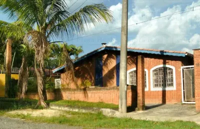 Casa de alto padrao com 3 suites e area de lazer completa em santana de parnaiba