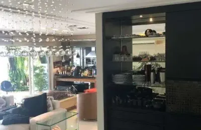 Apartamento com 4 quartos para alugar na Vila Romana, São Paulo 