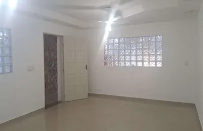 Espacoso sobrado comercial para alugar no parque continental, sao paulo