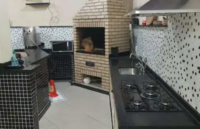 Casa a venda com 3 dormitorios e churrasqueira na bela vista, osasco