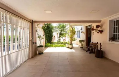 Imperdivel! venha morar na vila sao francisco ! maravilhoso sobrado com area verde e pomar exclusivo dentro do seu novo lar!