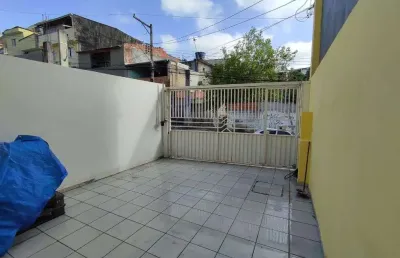Charmoso sobrado com 3 dormitorios na vila silviania, carapicuiba