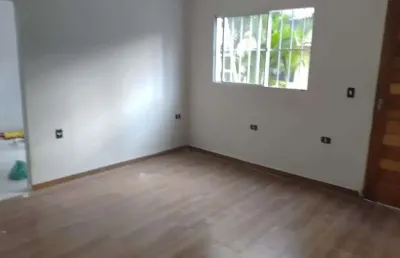 Casa com 3 quartos para alugar em Jaguaré, São Paulo 