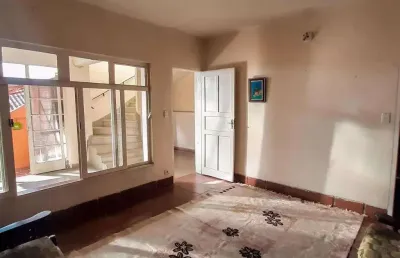 Sobrado a venda na vila sao francisco, sao paulo: 3 dormitorios, 2 banheiros, 3 garagens!