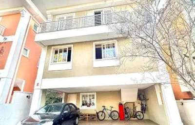 Sobrado de 3 suites com churrasqueira em condominio fechado na vila sao francisco