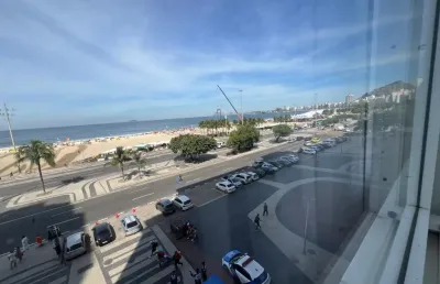 *excelente apartamento à venda na avenida atlântica – copacabana