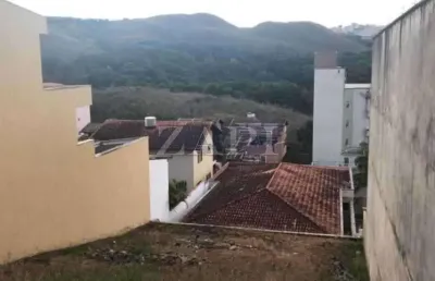 Terreno à venda no jardim vitória, poços de caldas  por r$ 180.000