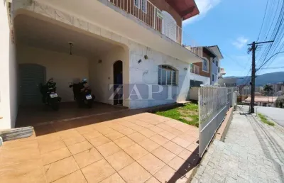 Casa com 3 quartos à venda no santa ângela, poços de caldas  por r$ 600.000