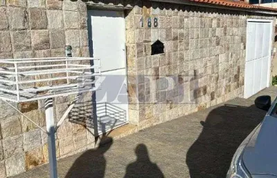 Casa com 3 quartos à venda no monte verde ii, poços de caldas , 233 m2 por r$ 850.000