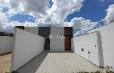 Casa triplex, são pedro,  3 quartos, suíte, quintal, 2 vagas. excelente oportunidade.