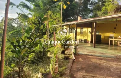 Chácara à venda em jambeiro-sp: 3 quartos, 2 salas, 2 banheiros, 200m² de área no centro da cidade!