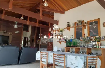 Imperdível: casa em condomínio com 3 suítes e 260m² em jambeiro-sp no recanto santa barbara!