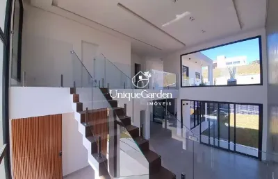 Imperdível casa em condomínio no urbanova com 4 quartos, 4 suítes e 386m² em são josé dos campos-sp!