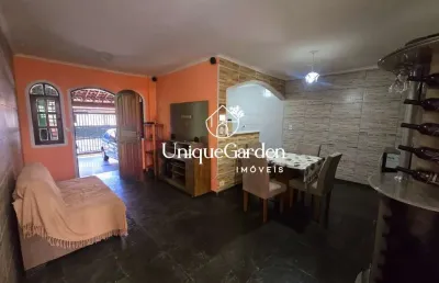 Casa no parque califórnia em jacareí-sp: 2 quartos, 1 suíte, 1 sala, 1 banheiro, 2 vagas de garagem, 98,56 m²