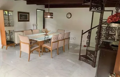 Casa à venda,com 267,30m ,  5 suítes, 1 w social, cozinha ampla, sala para 3 ambientes, ebenezer, g