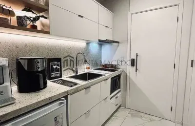 Flat à venda, com 28,55m² 01 quarto, 01 banheiro, 01 vaga de garagem, piscina, varanda,porto, ipoju