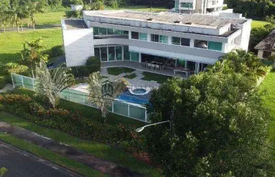 Casa à venda com 684m2, 5 suítes (bwc master com banheira),  1 suíte serviço, sala living ,sala jan