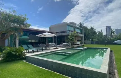 Casa à venda com 450m² de área construída, 4 quartos sendo 4 suítes, roooftop com banheiro e vista,