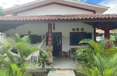 Casa à venda 140m², 4 dormitórios,   armários, sala para 2 ambientes, quintal amplo, aldeia dos cam