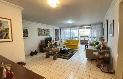 Apartamento à venda, 3 dormitórios sendo 1 suite, 140m² de área útil, localização maravilhosa casa