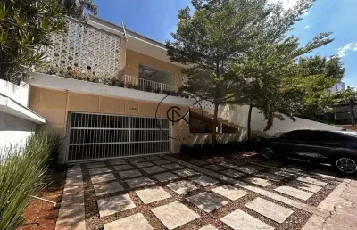 Casa comercial -12 salas - elevador e 8 vagas - coração do pacaembu