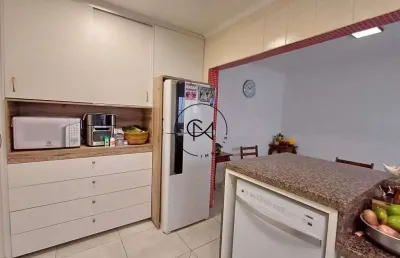 Sobrado de 229m2 em localização privilegiada em osasco !