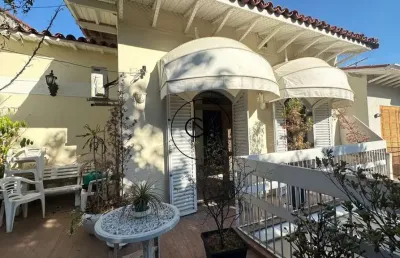 Casa para alugar em pinheiros, sp, 2 suítes; 1 quarto, 4 vgs,  250m2