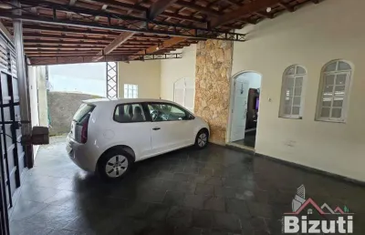 Casa com 3 quartos à venda na Avenida Brígido Marcassa, 375, Jardim Pacaembu, Jundiaí