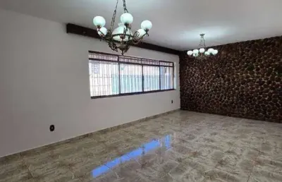 Casa comercial com 5 salas para alugar na Rua Engenheiro Monlevade, 186, Centro, Jundiaí