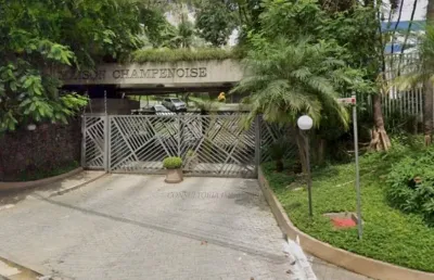 Apatamento com 4 dormitórios ao lado da escola graded.