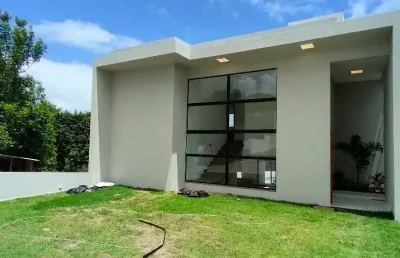 Casa em condomínio fechado com 4 quartos à venda no Guarajuba, Camaçari 