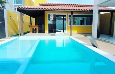 Casa em condomínio fechado com 3 quartos para alugar na Condomínio Aquavile Arembepe, 43, Arembepe (Abrantes), Camaçari